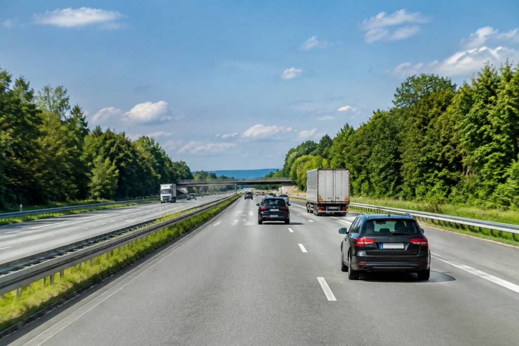 Autobahn illimité : quelles règles appliquer sur les routes allemandes
