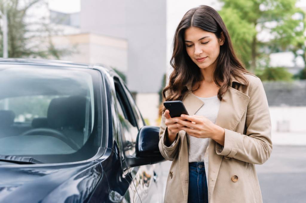 Assurance auto immédiate sans frais de dossier : les points à vérifier avant de souscrire